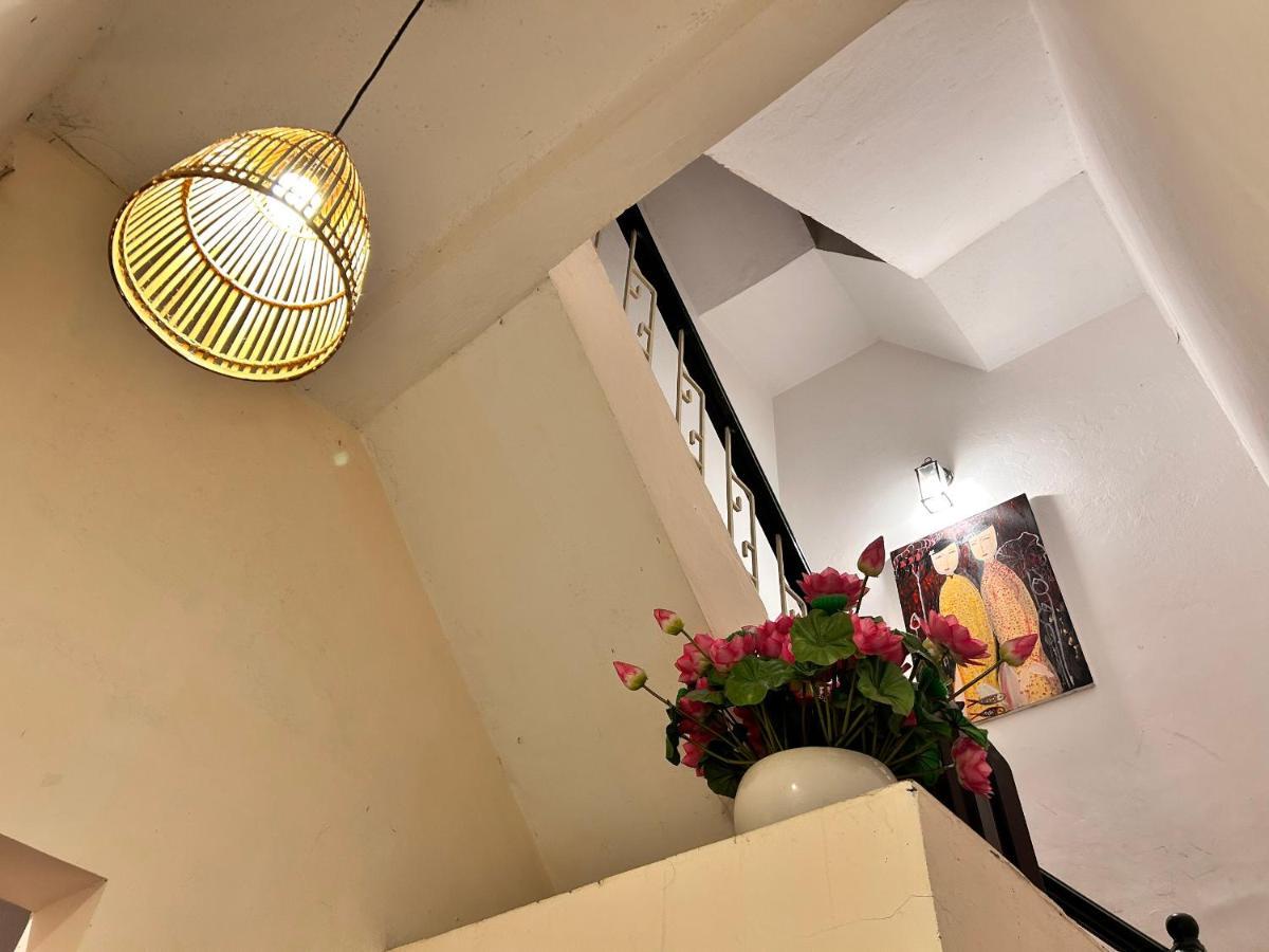 Anchie Home Ly Nam De- Ha Noi Train Street- Ha Noi Old Quarter Hanoi Bagian luar foto